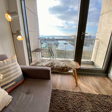 Stunning Mersey View Flat W Parking In Ливерпуль Экстерьер фото